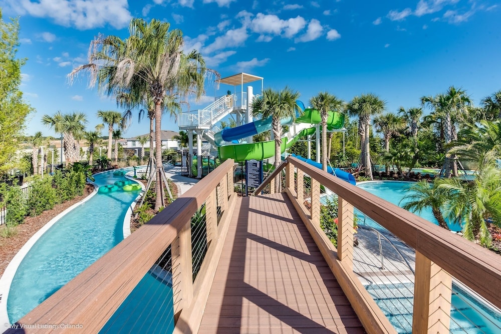 Flamingo Grove Windsor Island Getaway 5 Bedroom Home