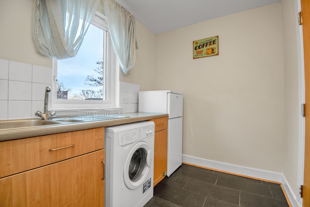 Tony Asga - Coady Apartment