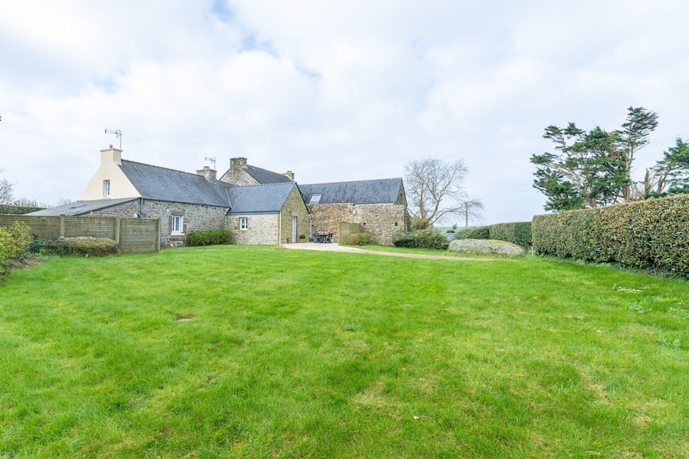 Pretty Rural Gite Near the Golf Course