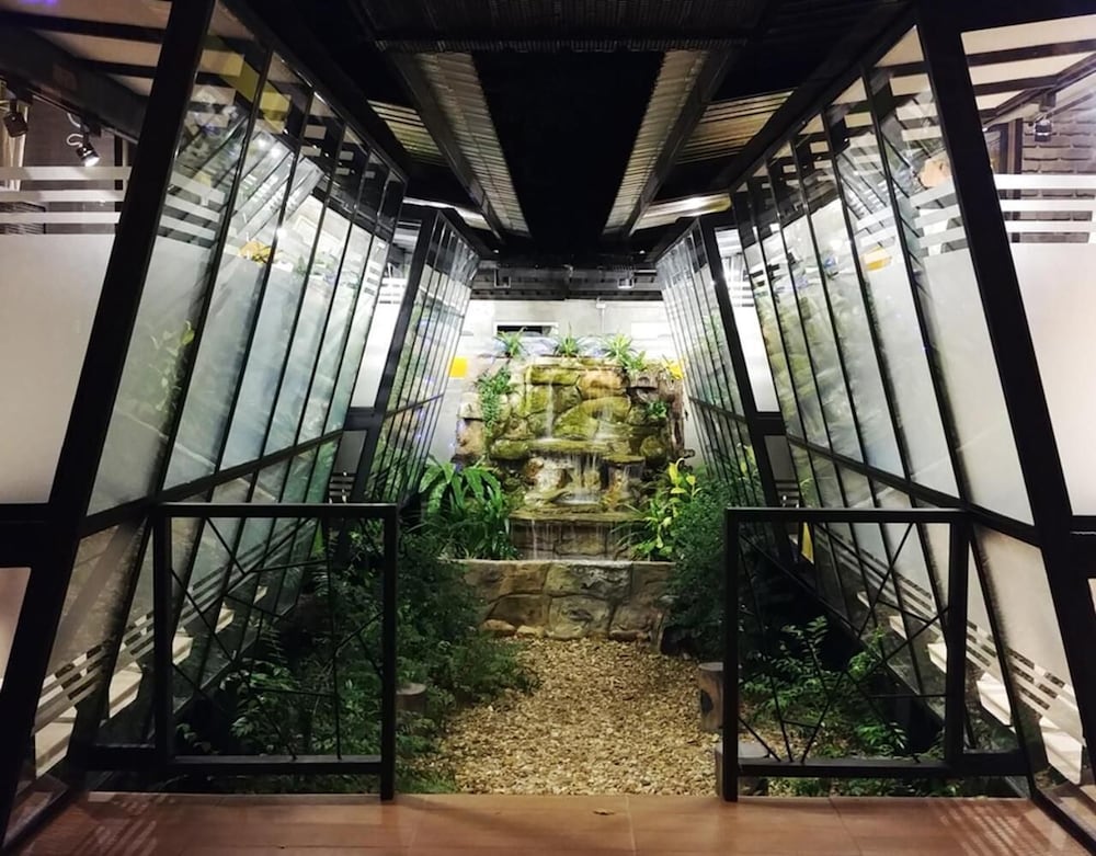 Green House Neo-Resotel - Hostel