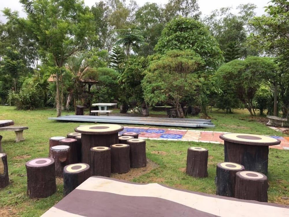 Nidahommok Resort