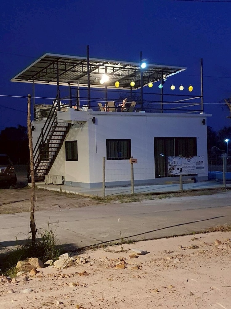 A&B Beach Villa At VK