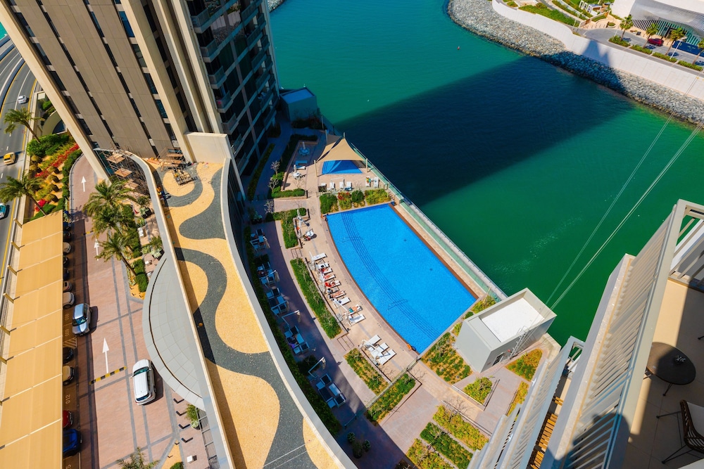 EDEN'S Homes & Villas - 52/42 Emaar