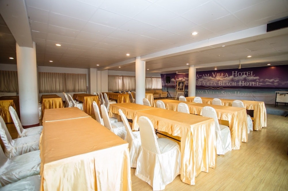 meeting & event spaces