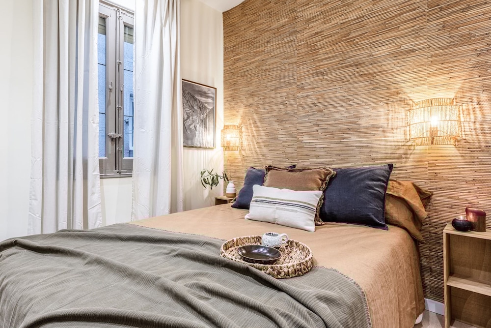 Tazrouk - 2 Bedrooms and Office in Goya