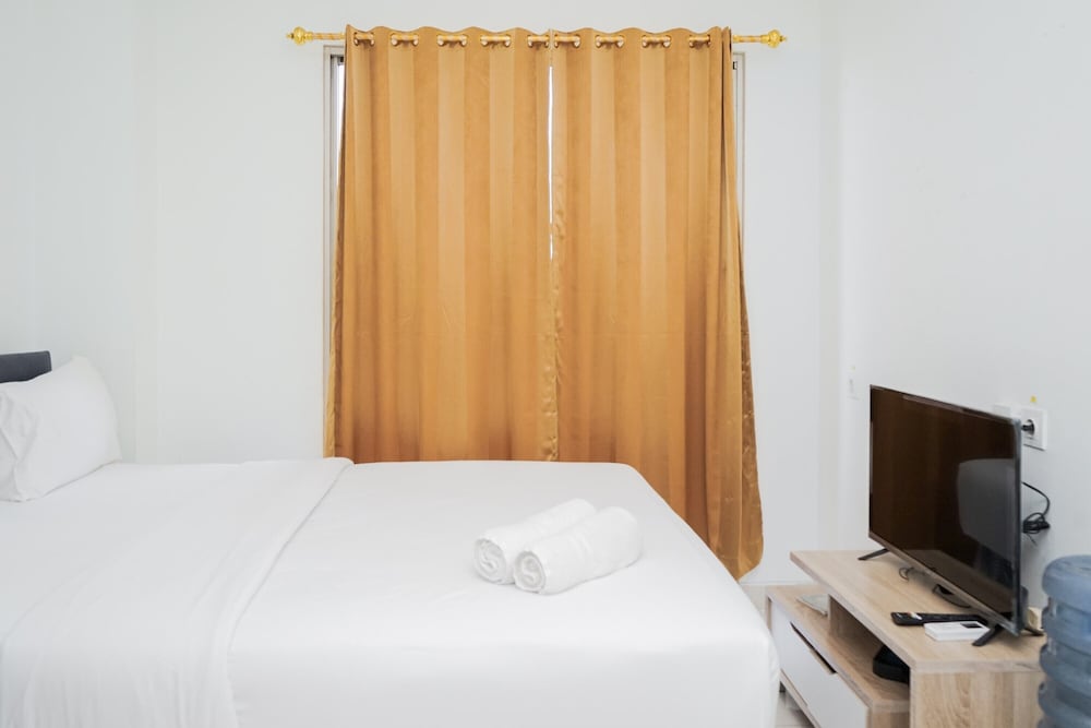 Best Modern Studio Apartment at Springwood Residence