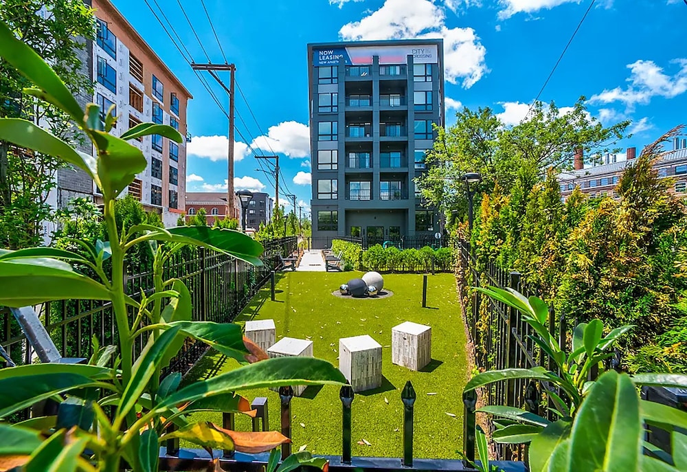New Haven Vacations - Luxury Furnished Apartments by Hyatus Downtown at Yale - Property Image 61