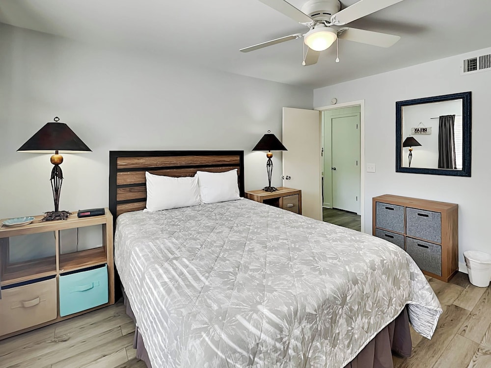 Island House 117 by Hilton Head Retreats