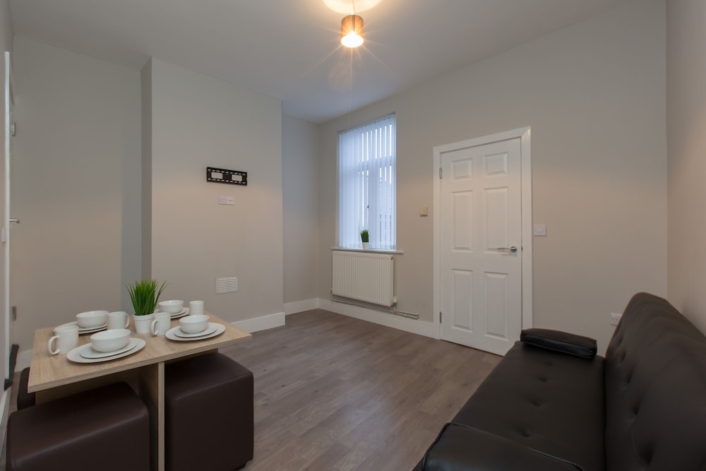 Stoke-on-trent Vacations - Townhouse  Rose Street Stoke - Property Image 35