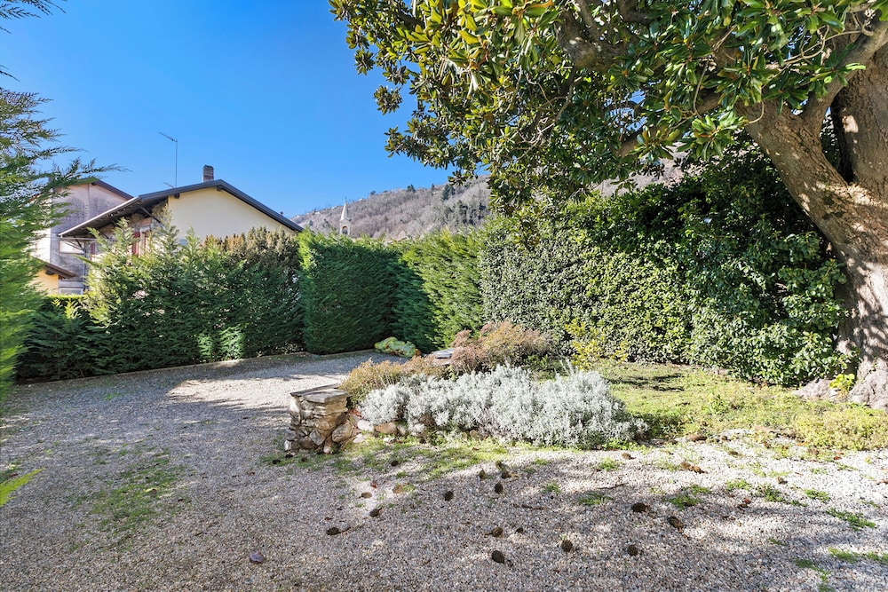 Magnolia Apartment in Villa Jejia