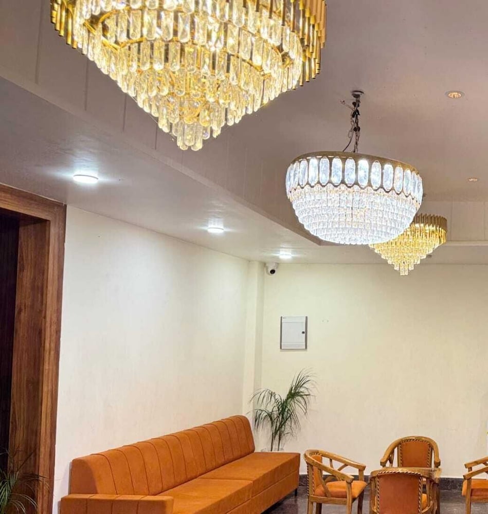 Hotel Grand Lucent