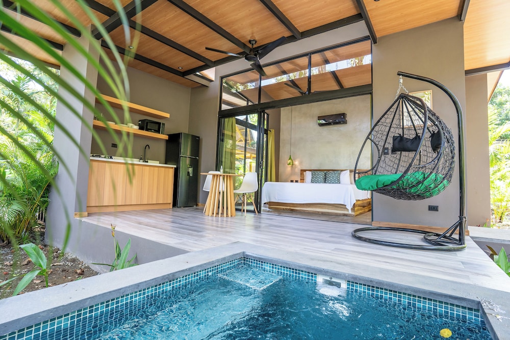 Sombra Bungalow