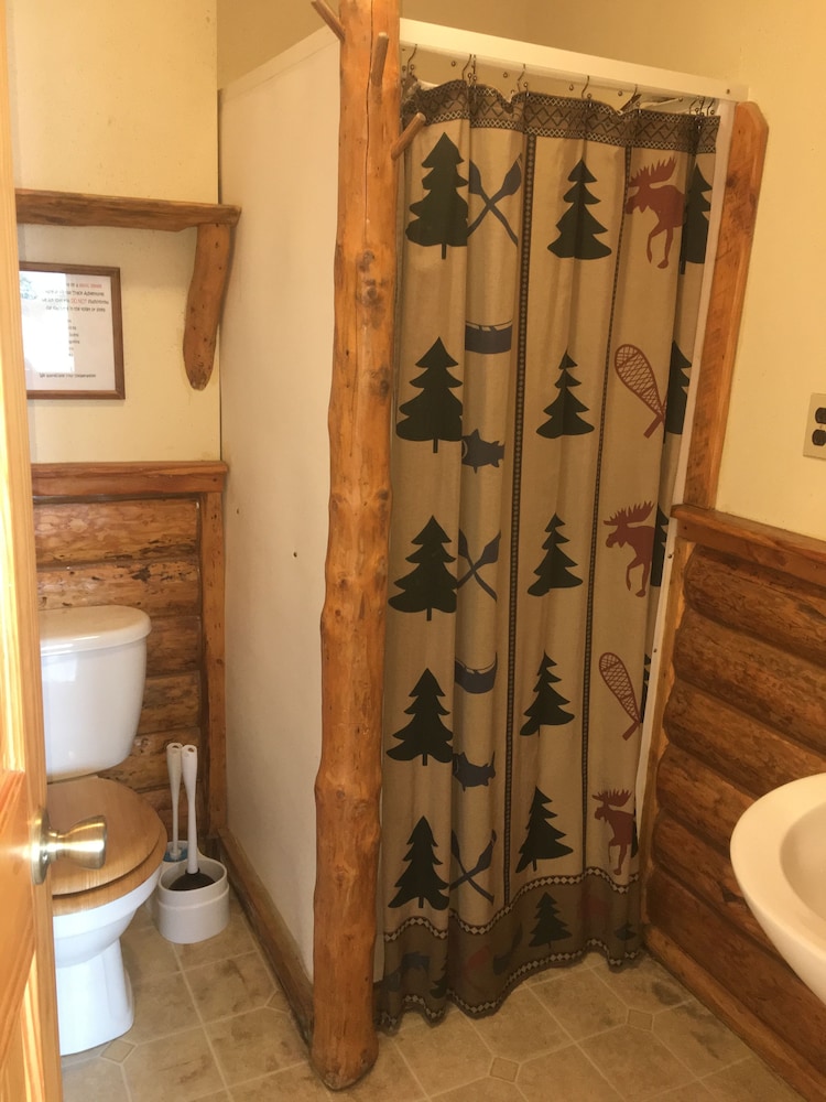 Moose Track Adventures Resort