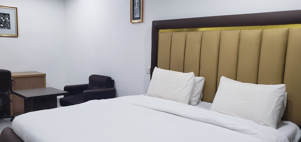 Hilton Summer Apartments