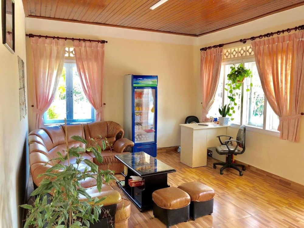 Pine Tree House Da Lat view 2