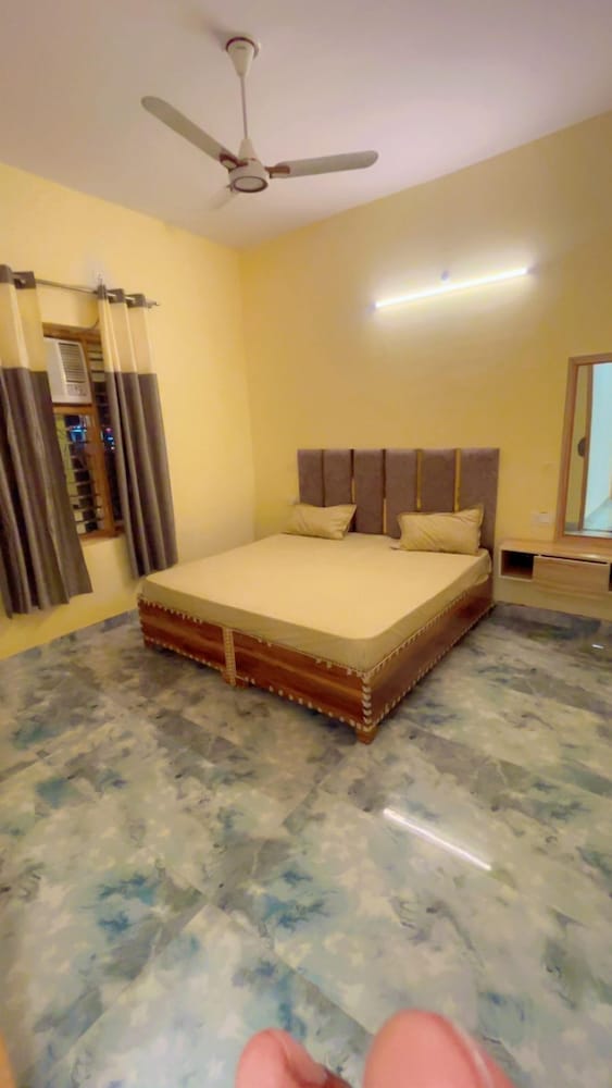 Maharaja Hotel and Dhaba