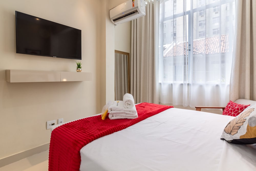 Cosy in Copacabana 7 Minutes From the Beach Fm211