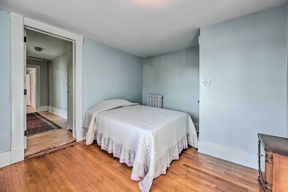 Victorian Apartment < 1 Mi to Wisconsin River view 2