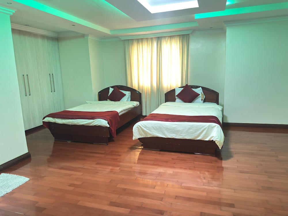 Lux Suites Lakeview Mansion Nakuru