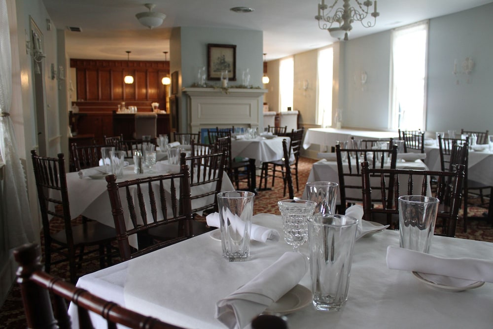 The Buxton Inn