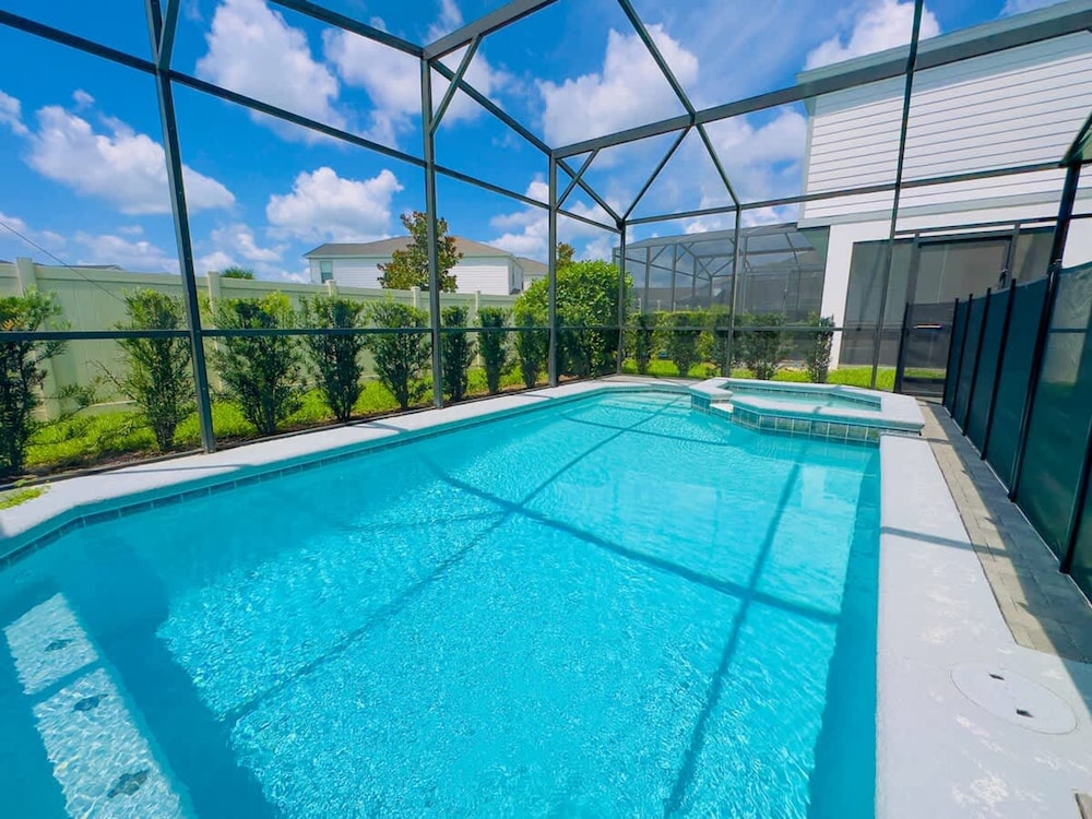Villa Near Disney Themed Luxury 5Bd With Pool