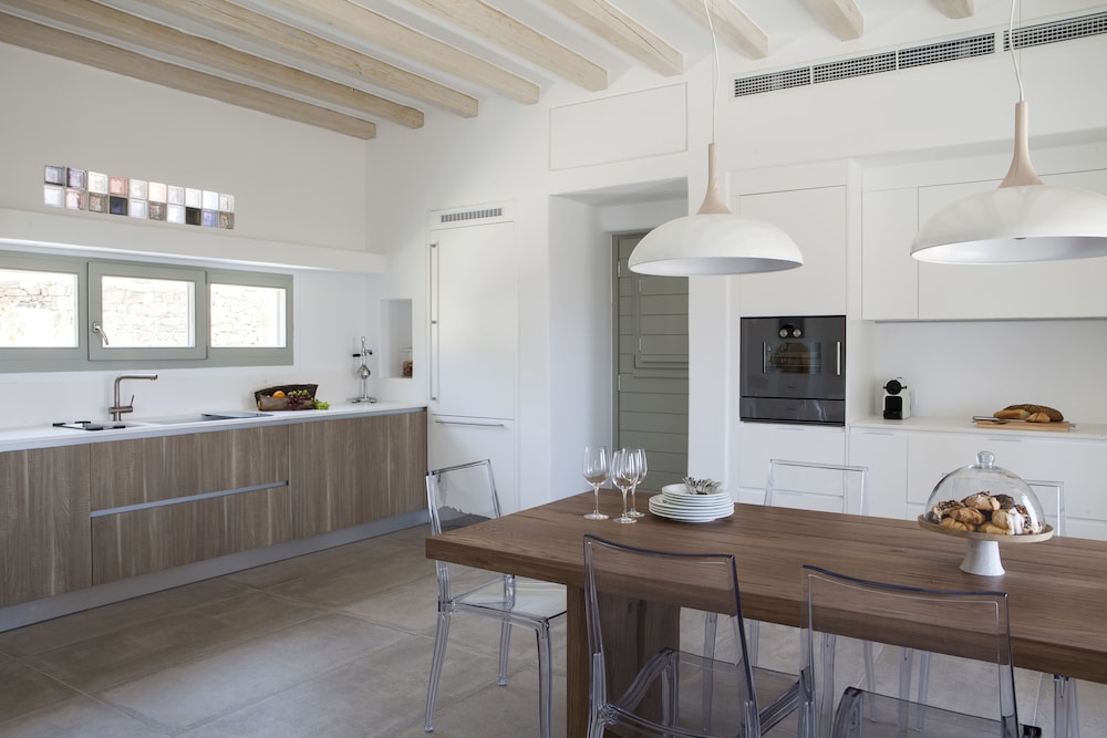 Villa Amra