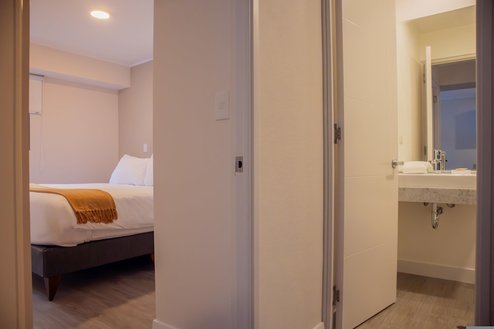 w Stunning 1BR w Terrace in Miraflores