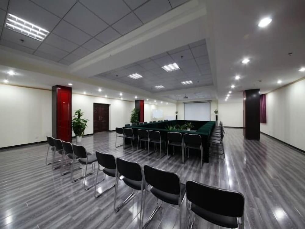 Jinjiang Inn Wuhan Jianghan Road Subway Grand Ocean Department Store