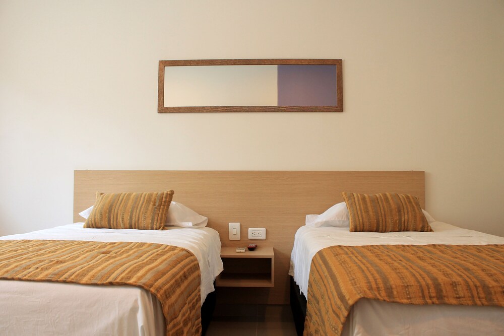 Color Hostel