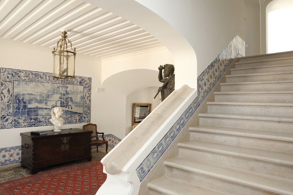 Setubal Vacations - Hotel Casa Palmela - Property Image 2