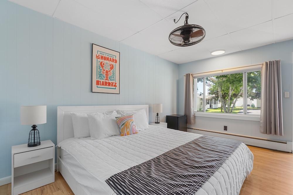 The Beaches Guest Rooms and Cottages