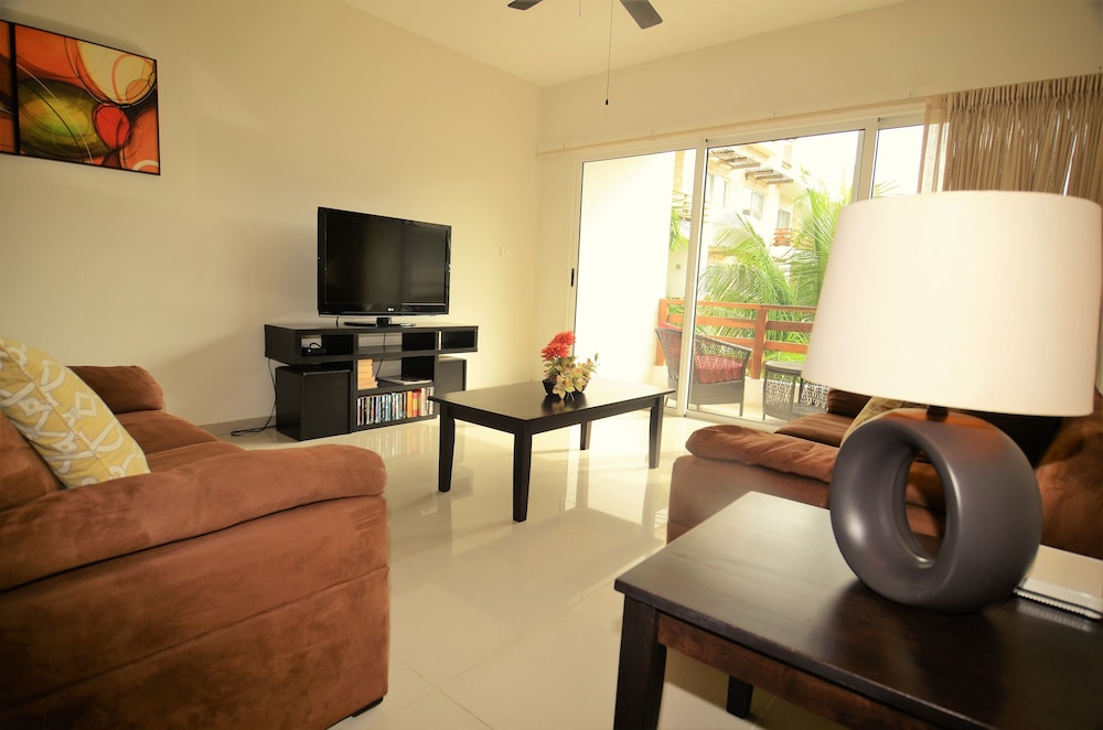 Condo Sabia Apartments by CSR