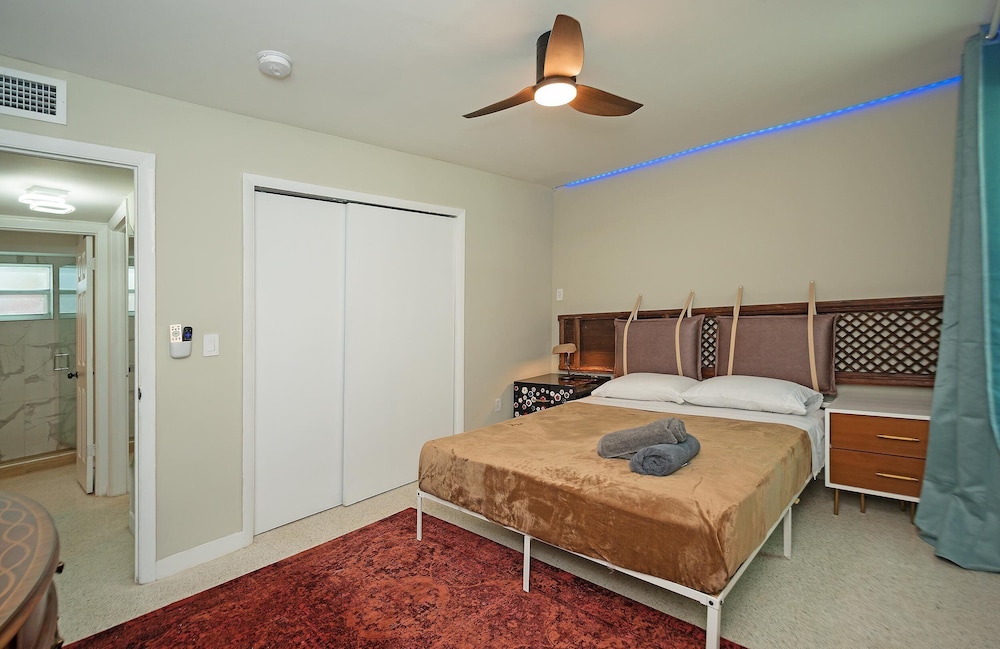 Amazing Apartment Just 5 min to Brickell