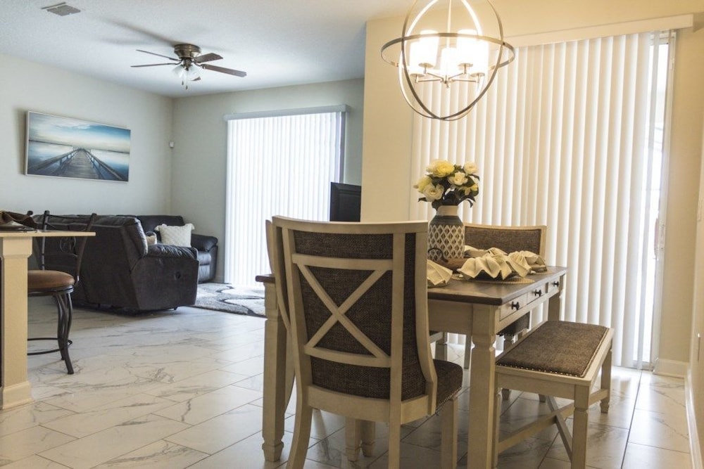 4BR Townhome in Storey Lake by SHV-4971 view 4