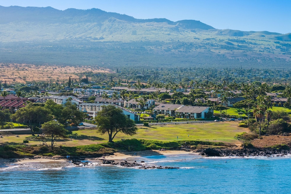 Hale Kamaole 210 in Kihei