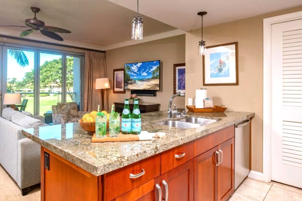 Honua Kai Hokulani 3 Free Rental Cars KBM Resorts Gorgeous Inner Courtyard 3 Units, 5 Bedrooms Ml-1613