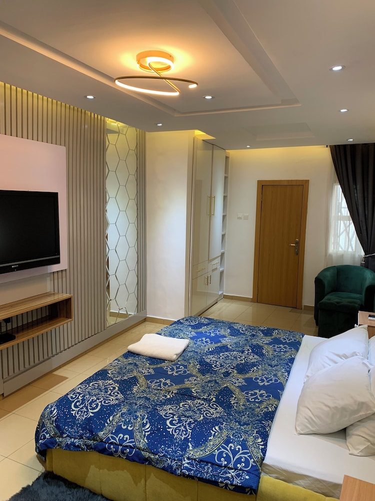 Signature apartments view 2