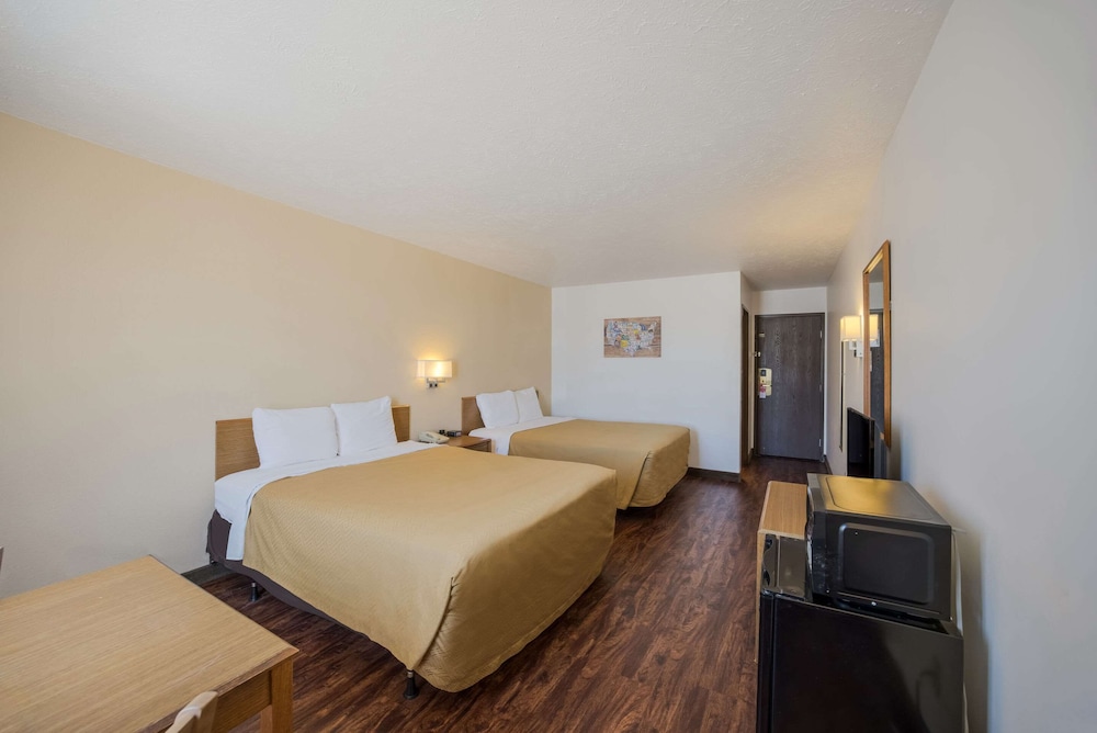 Studio 6 Limon, CO – I-70