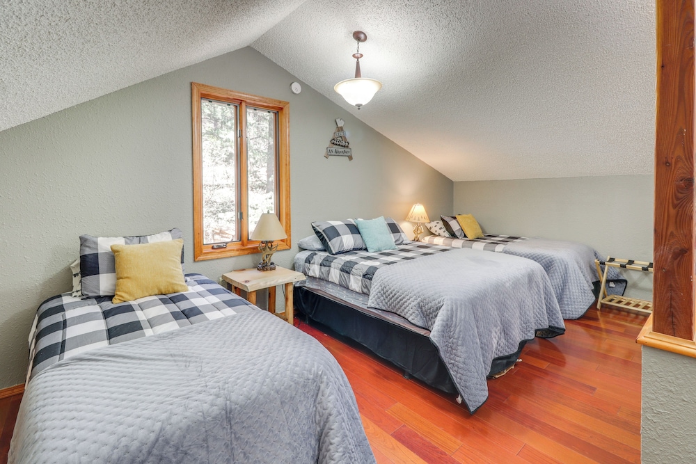 Families Welcome: Quiet Cabin < 5 Mi to Cloudcroft