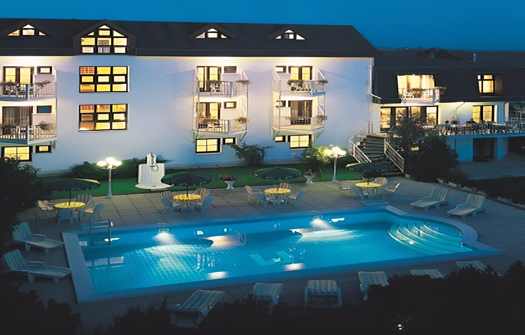 Hotel Monica