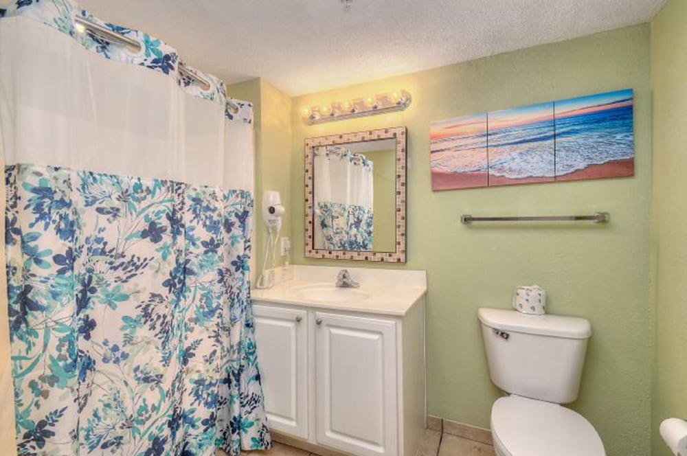Grand Atlantic by Elliott Beach Rentals