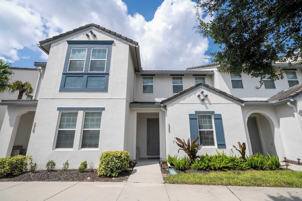 Charming 3Bd W/ Private Pool Festival Resort 220