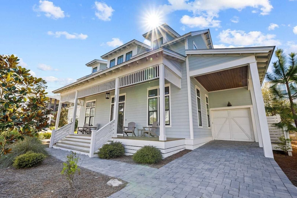 30A Aqua Vista by Avantstay Golf Cart Included, Pool Acess, Walk to Beach