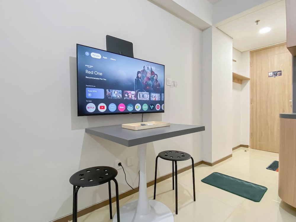 Affordable And Homey Studio Room At Meikarta Apartment