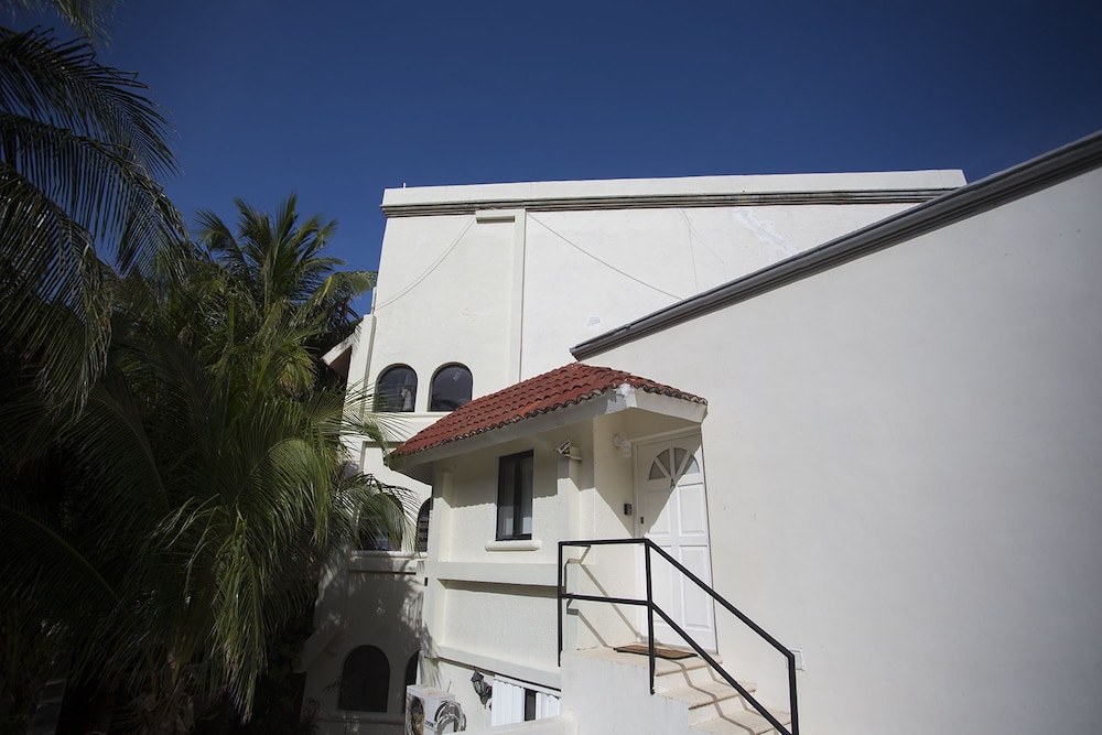 Tu Casa En Zona Hotelera a una Cuadra de la Playa