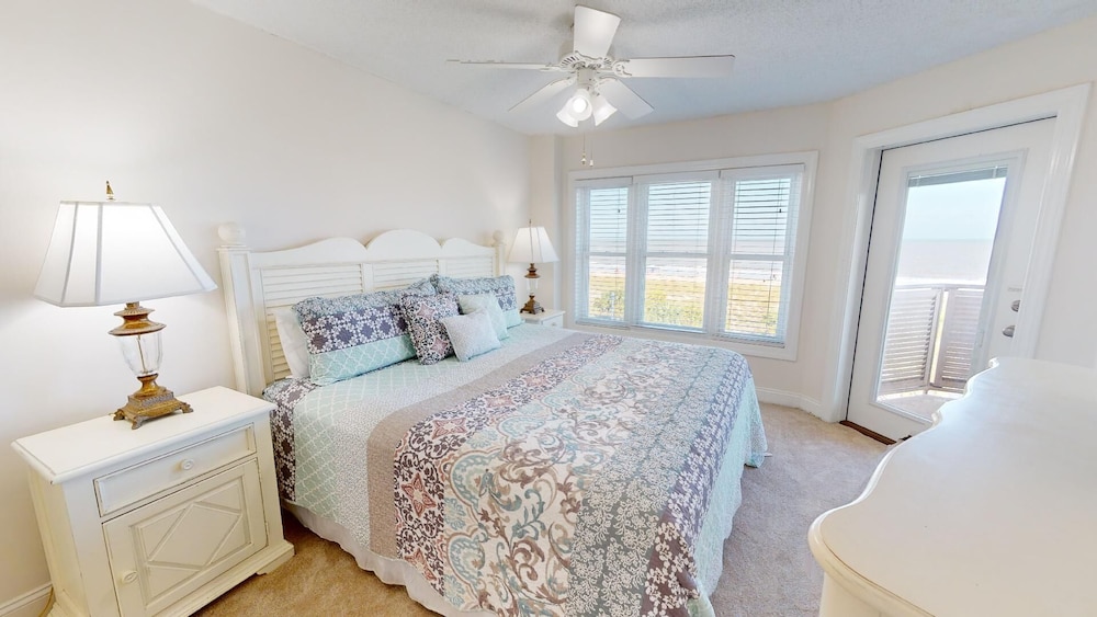 Sandpiper 2 by Tybee Vacation Rentals