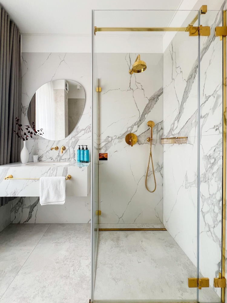 Luxury Holiday Rooms, Close to the sea