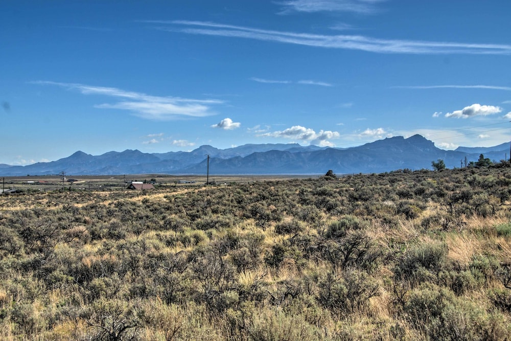 Ranch Escape w/ Patio ~ 21 Mi to Bryce Canyon view 5