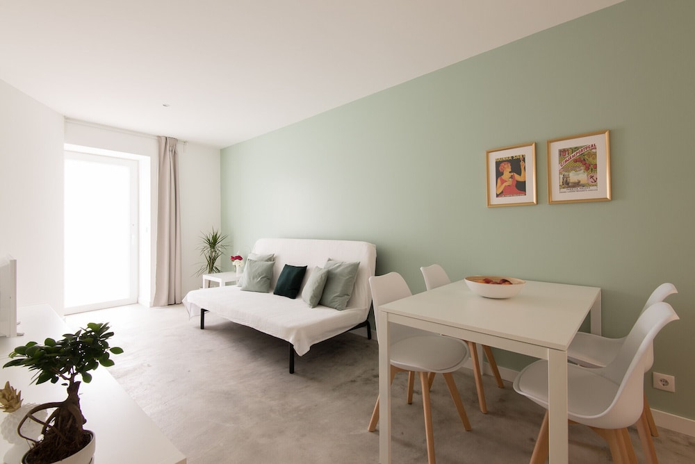 ST Apart 12 in Peniche
