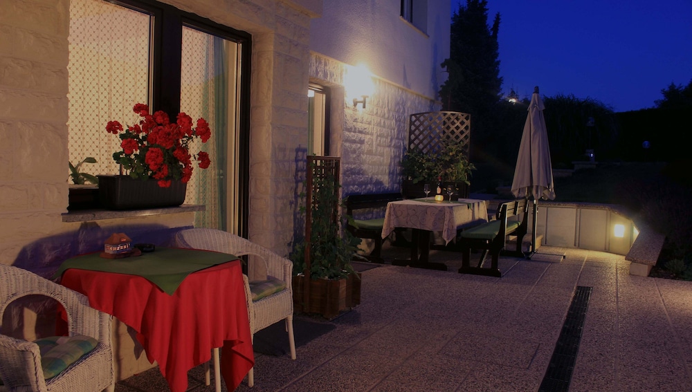 Garden Apartments Janša